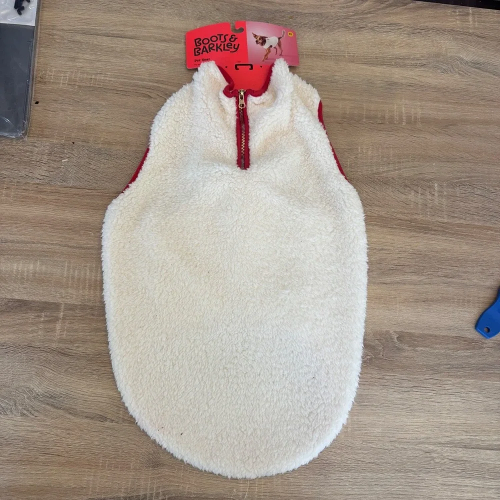 Boots & Barkley Pet Vest XL Cream Sherpa Fleece Red Trim Quarter Zip Dog Jacket‎